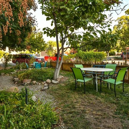 Lodge 5 - Downtown Location. Studio With Shared Hot Tub. Minutes To Arches N.P. 摩押 外观 照片