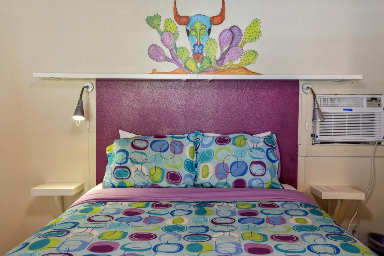 Lodge 5 - Downtown Location. Studio With Shared Hot Tub. Minutes To Arches N.P. 摩押 外观 照片