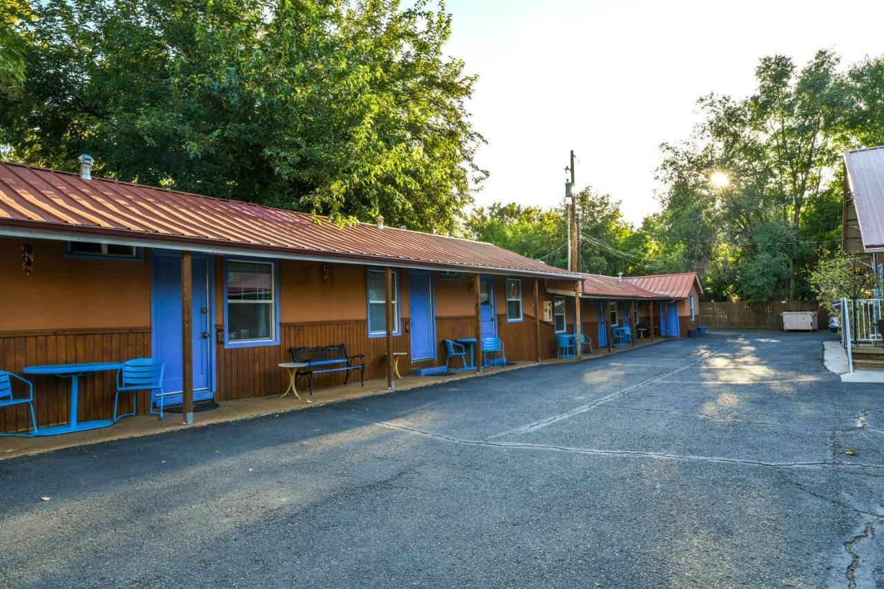 Lodge 5 - Downtown Location. Studio With Shared Hot Tub. Minutes To Arches N.P. 摩押 外观 照片